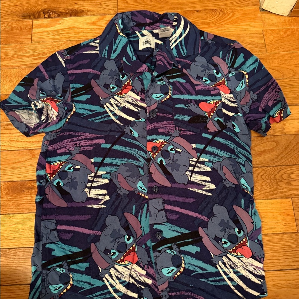 Stitch Disney Kids Button Up -- Size 9/10